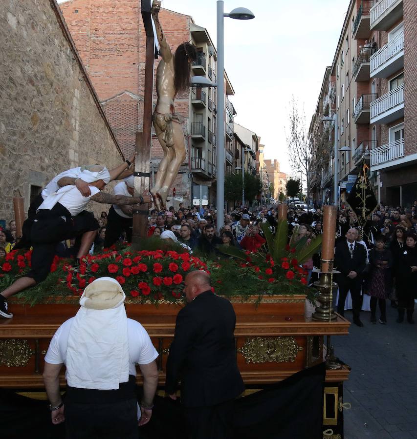 Fotos: Procesión y Oración de los Cinco Misterios en Santa Eulalia