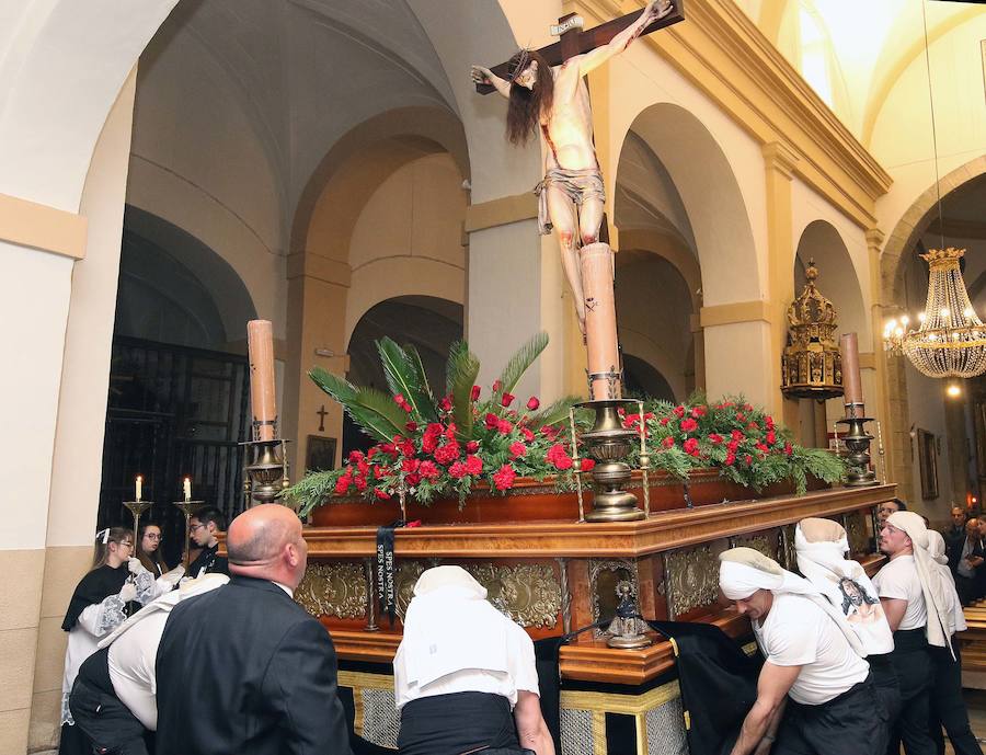 Fotos: Procesión y Oración de los Cinco Misterios en Santa Eulalia