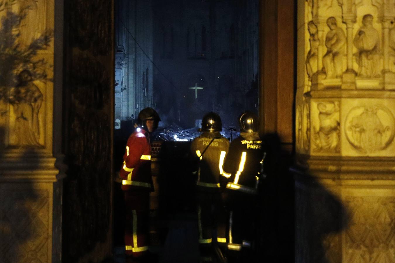 Fotos: Así ha quedado el interior de Notre Dame