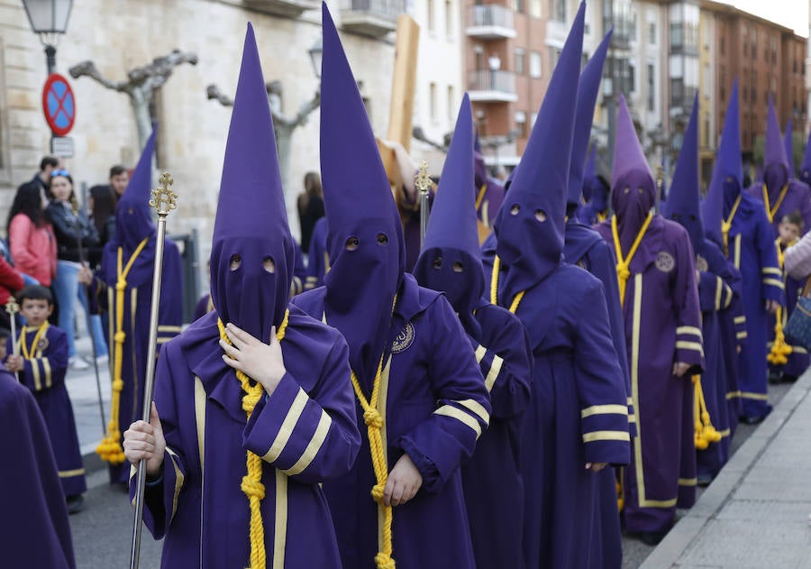 Fotos: Procesión del Prendimiento en Palencia