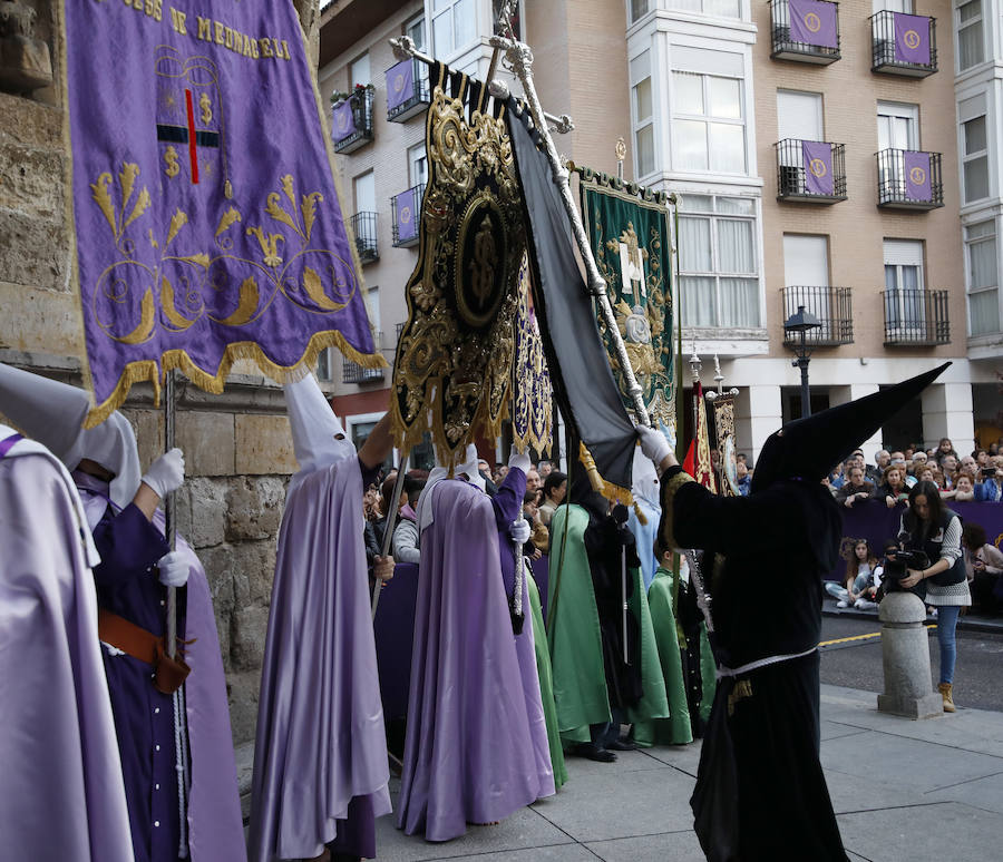 Fotos: Procesión del Prendimiento en Palencia