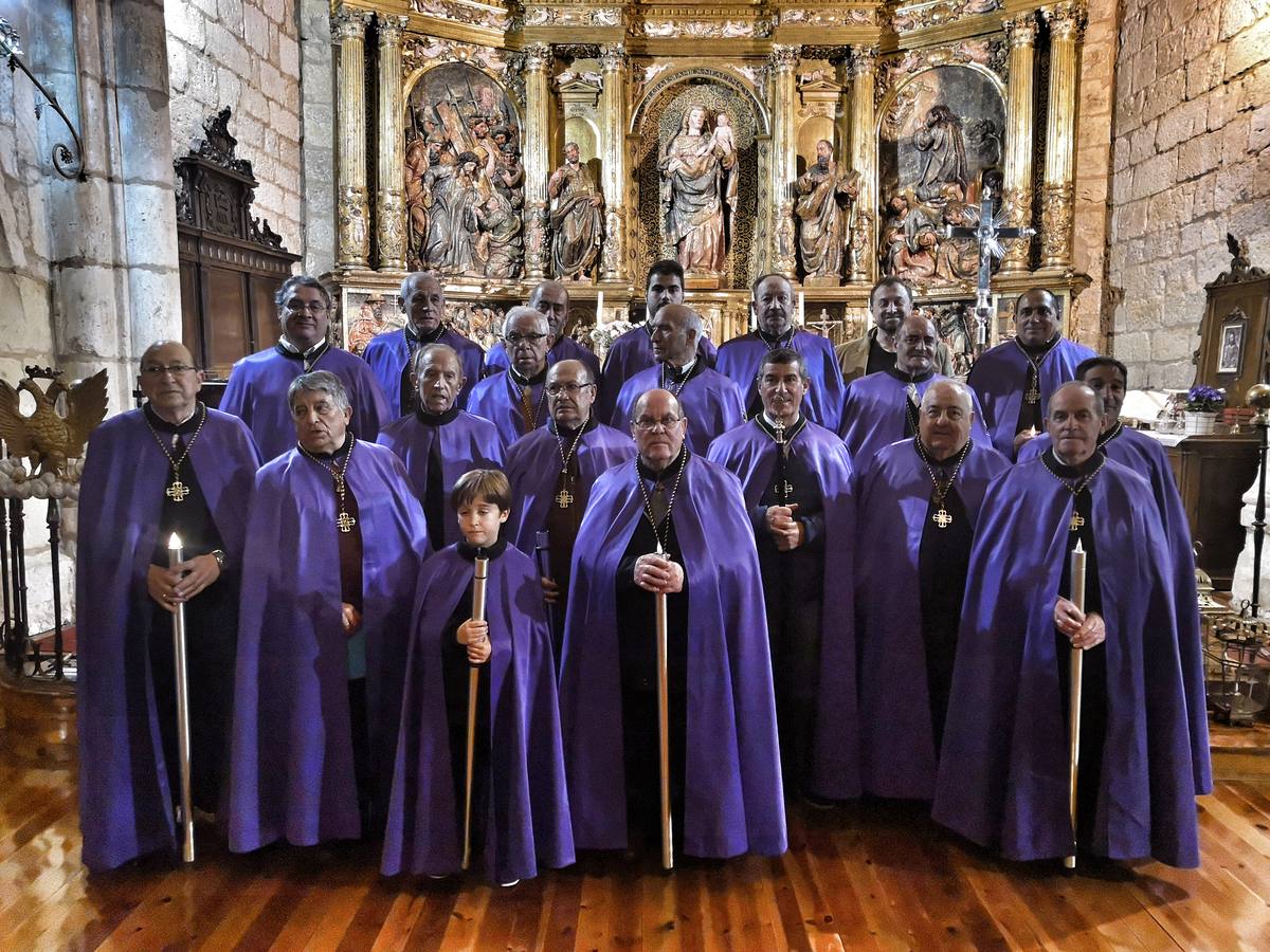 Participaron las cofradías del Santo Sepulcro de la localidad y la del Descendimiento y Santo Cristo de la Buena Muerte de Valladolid