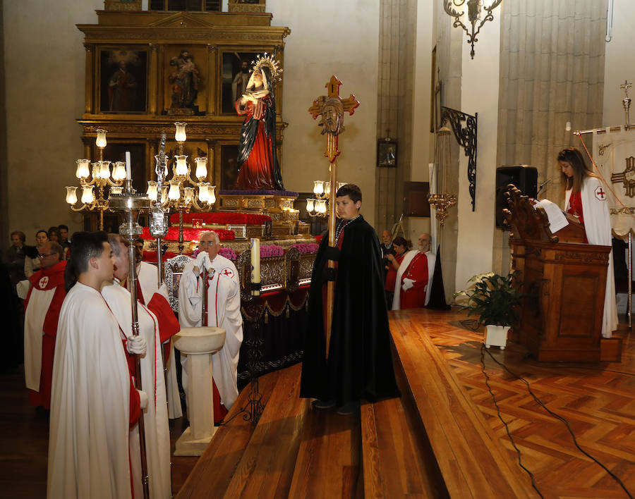 Fotos: Víacrucis en La Compañia