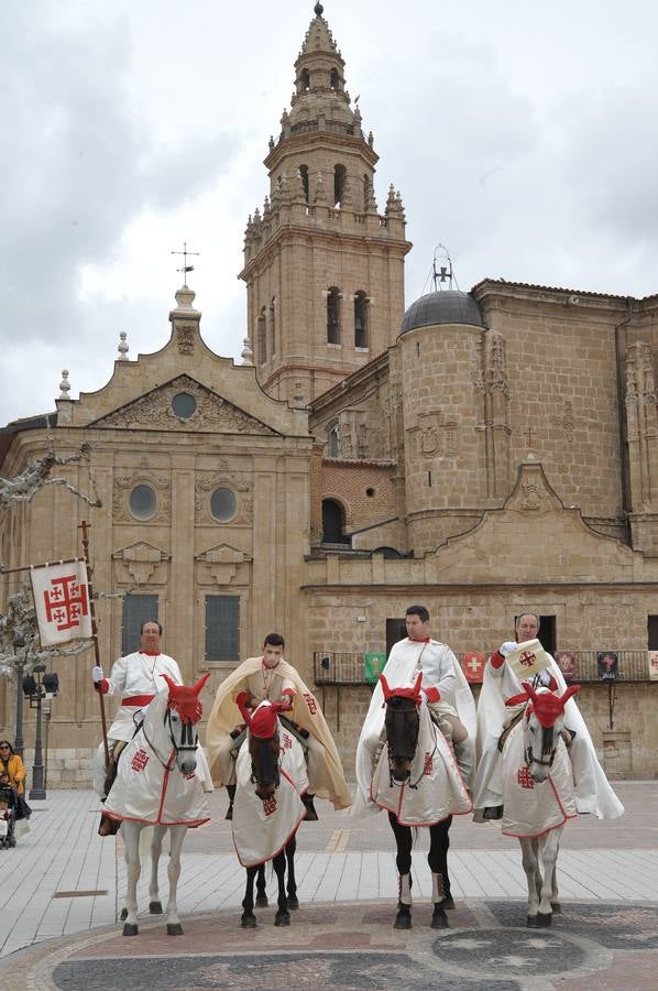 Fotos: Pregón a caballo en Nava del Rey