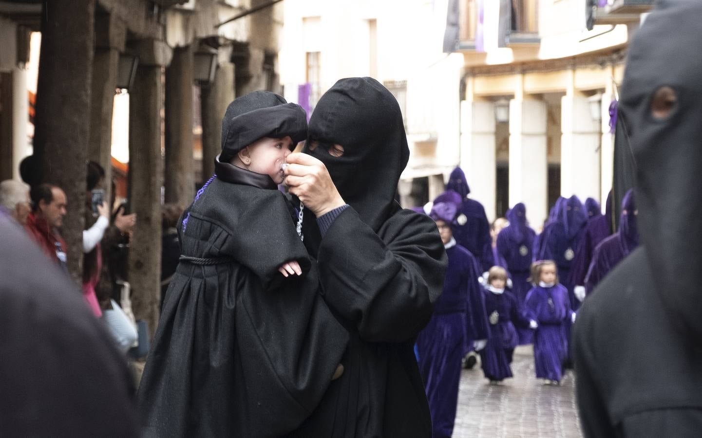Fotos: Procesión del Mandato y La Pasión en Medina de Rioseco