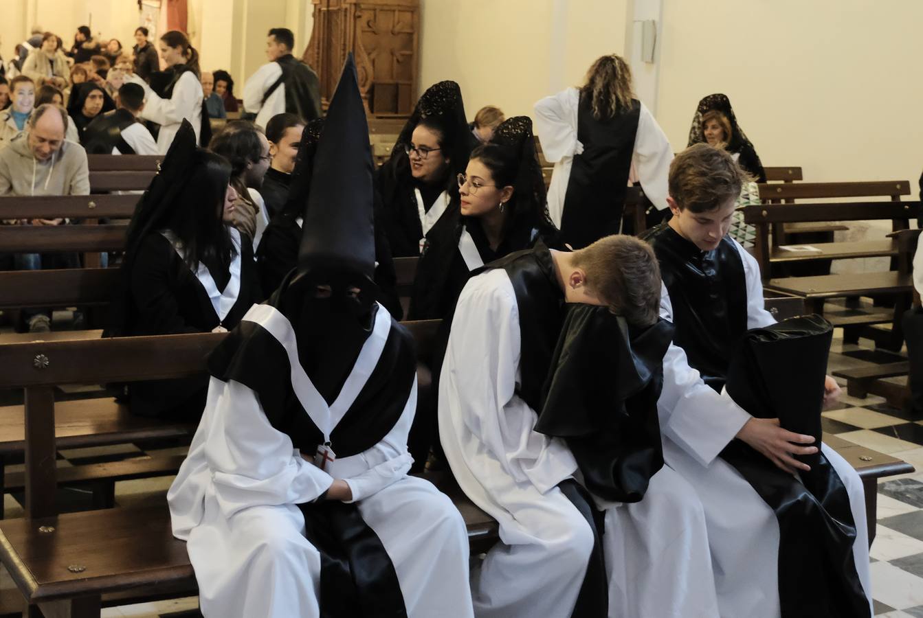 Solo han participado tres de las cinco cofradías que iban a procesionar