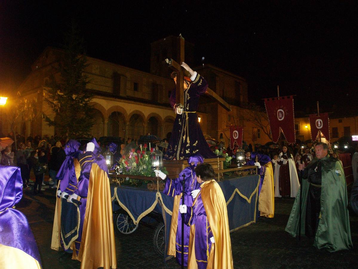 Fotos: Procesión del Silencio el Jueves Santo en Olmedo