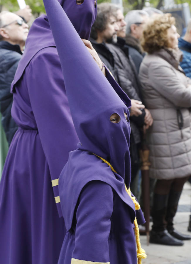 Fotos: La procesión de Los Pasos entre San Pablo y la Catedral