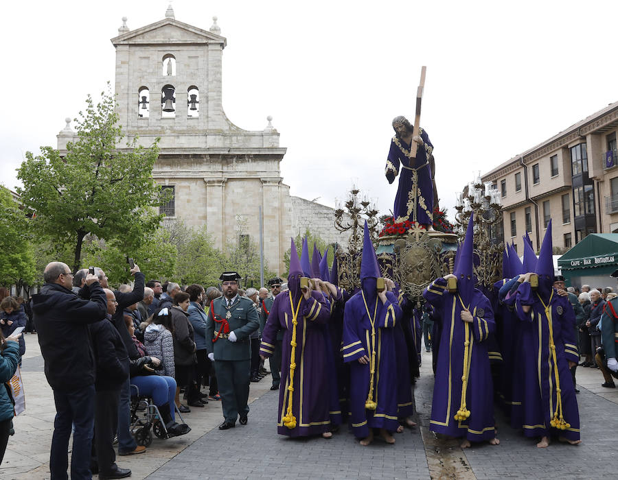 Fotos: La procesión de Los Pasos entre San Pablo y la Catedral