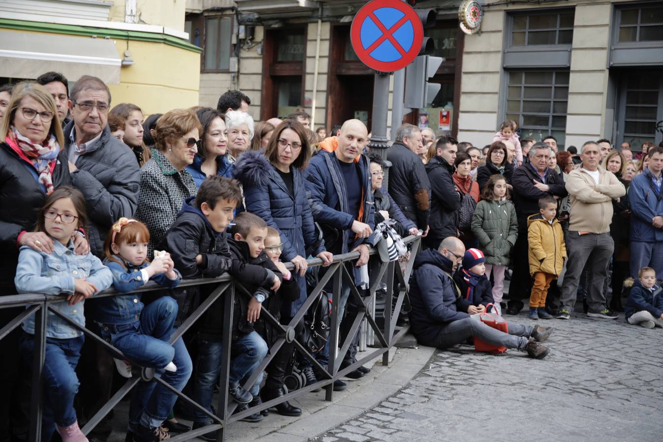 Fotos: Público en la Procesión General de Valladolid (1/3)
