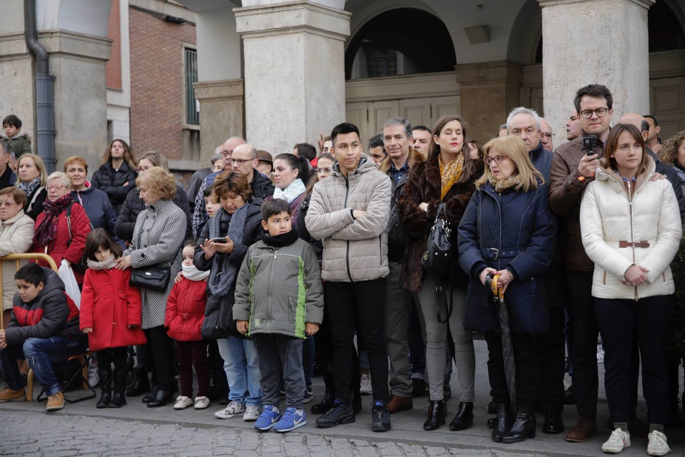 Fotos: Público en la Procesión General de Valladolid (1/3)