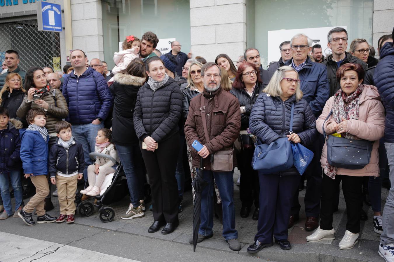 Fotos: Público en la Procesión General de Valladolid (1/3)