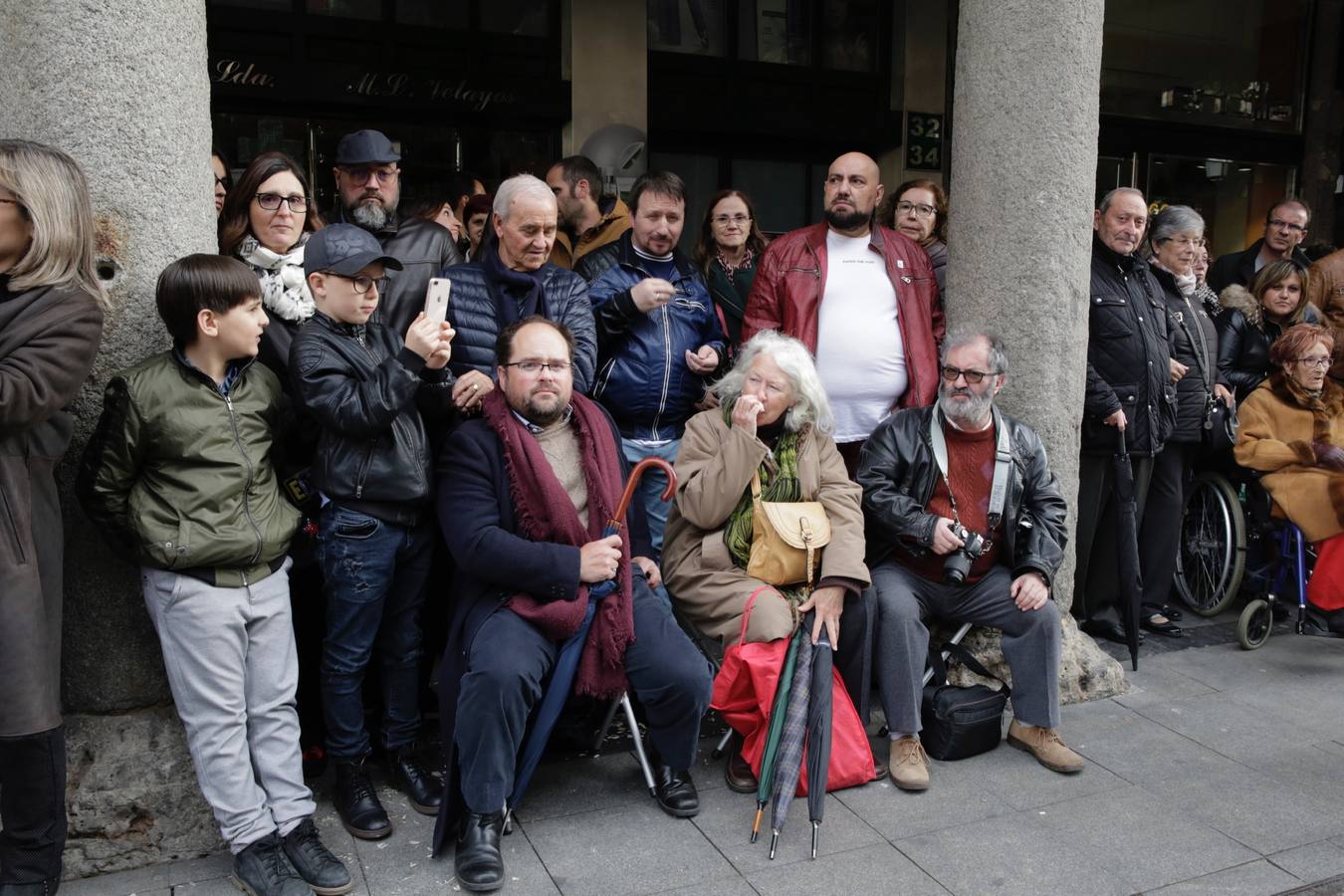 Fotos: Público en la Procesión General de Valladolid (3/3)