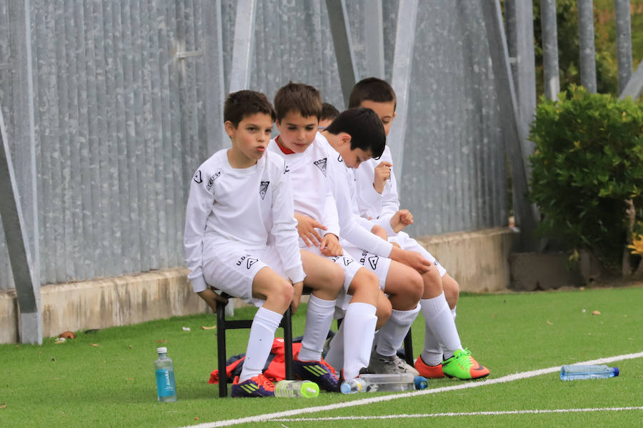 Equipos de Valladolid, Salamanca y provincia se han dado cita el V Memorial Antonio Herreno 'Tonino', que organiza el Club Deportivo Navega 