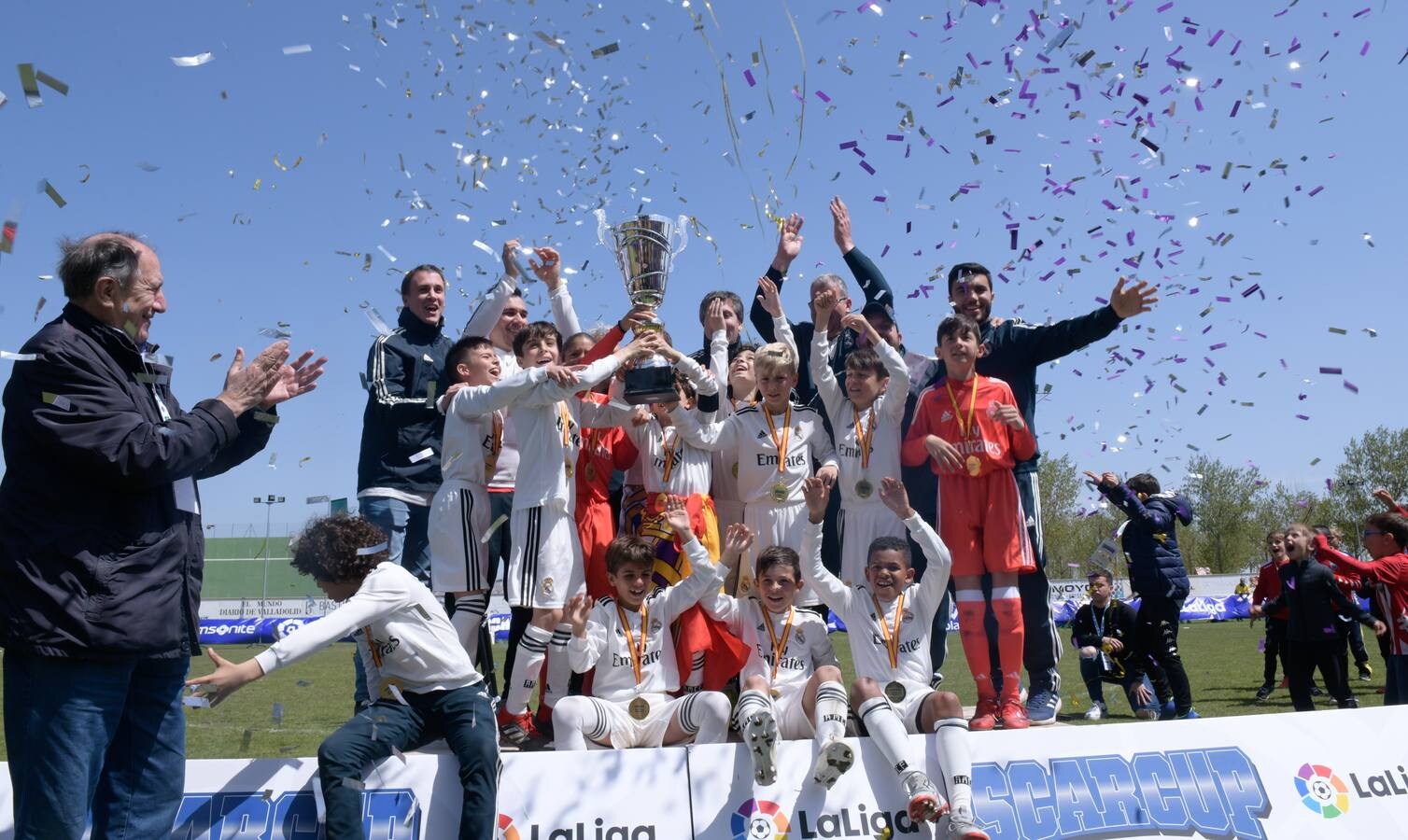 Venció por 1-2 en una gran final al campeón de la edición anterior, el FC Barcelona con un campo de Las Salinas a rebosar