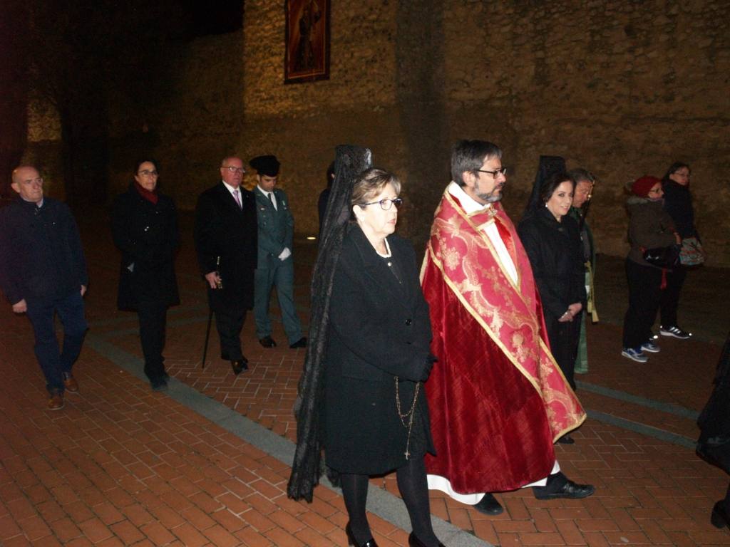 Fotos: Procesión del Santo Entierro el Viernes Santo en Olmedo