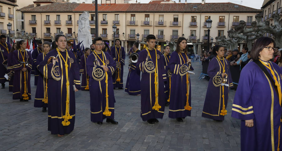 Fotos: Palencia se rinde a la Soledad de la Virgen