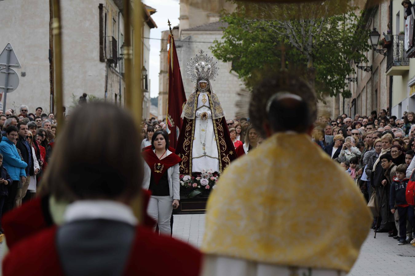 La Virgen de la Asunción fue portada por primera vez en la historia por cuatro mujeres 