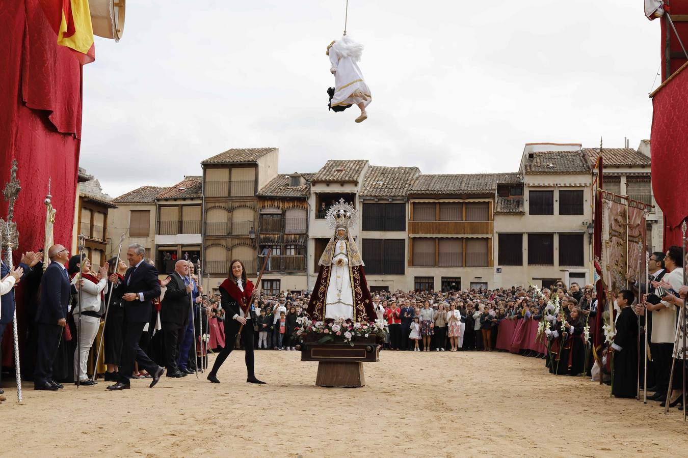 La Virgen de la Asunción fue portada por primera vez en la historia por cuatro mujeres 