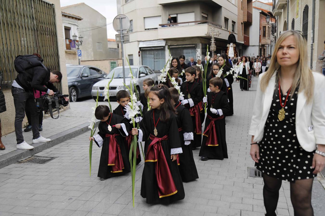 La Virgen de la Asunción fue portada por primera vez en la historia por cuatro mujeres
