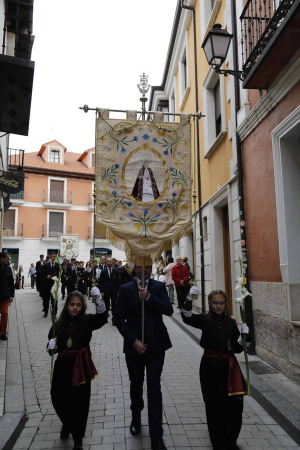 La Virgen de la Asunción fue portada por primera vez en la historia por cuatro mujeres