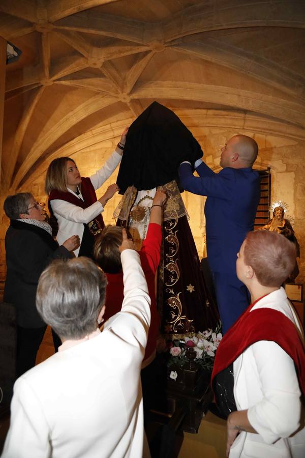 La Virgen de la Asunción fue portada por primera vez en la historia por cuatro mujeres