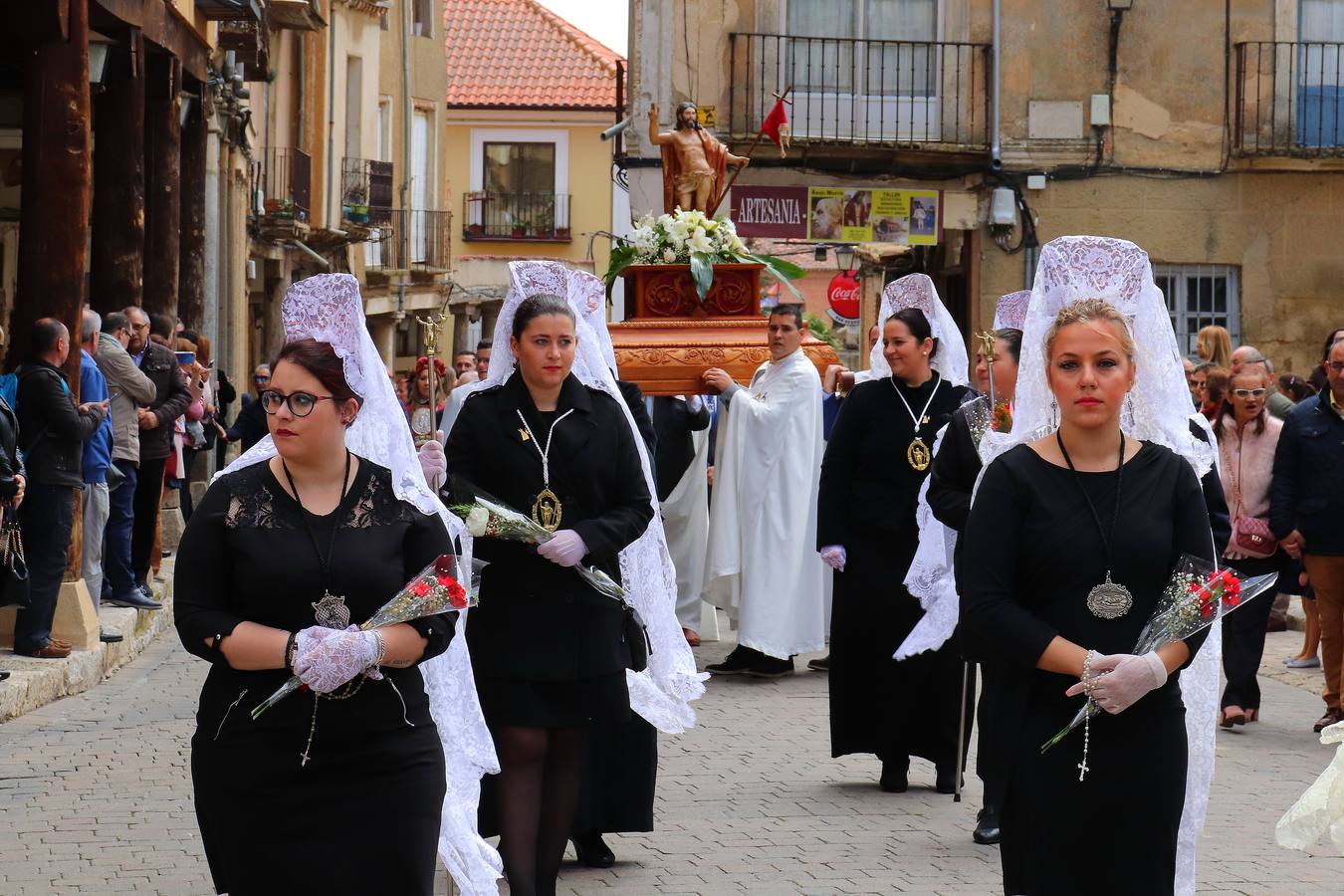 Fotos: Procesión de Cristo Resucitado y el Santo Encuentro en Medina de Rioseco