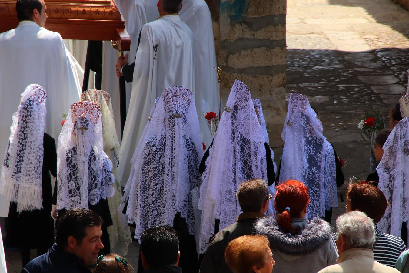 Fotos: Procesión de Cristo Resucitado y el Santo Encuentro en Medina de Rioseco