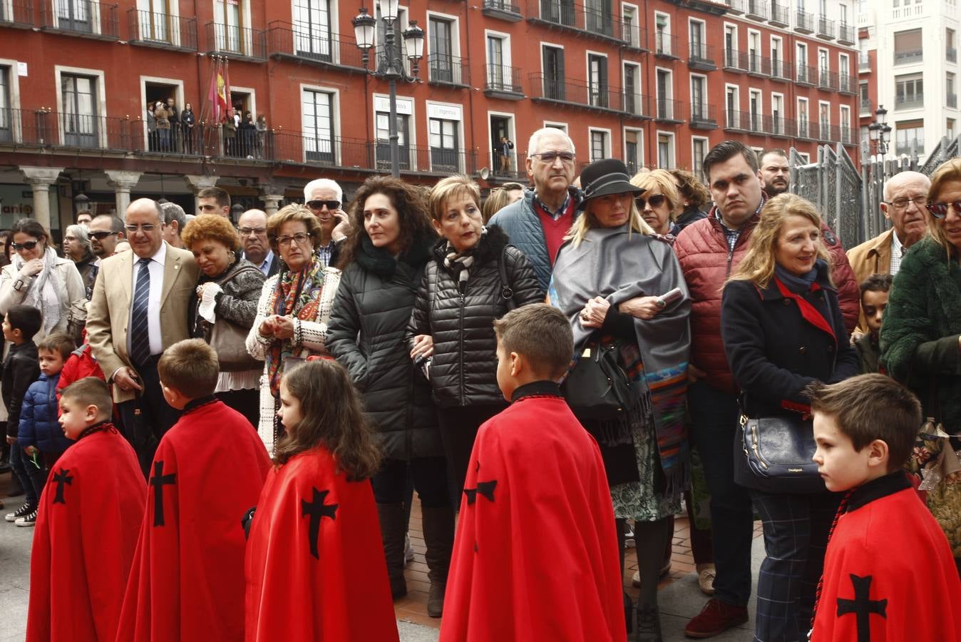 Fotos: Público en la Procesión del Encuentro en Valladolid (1/4)