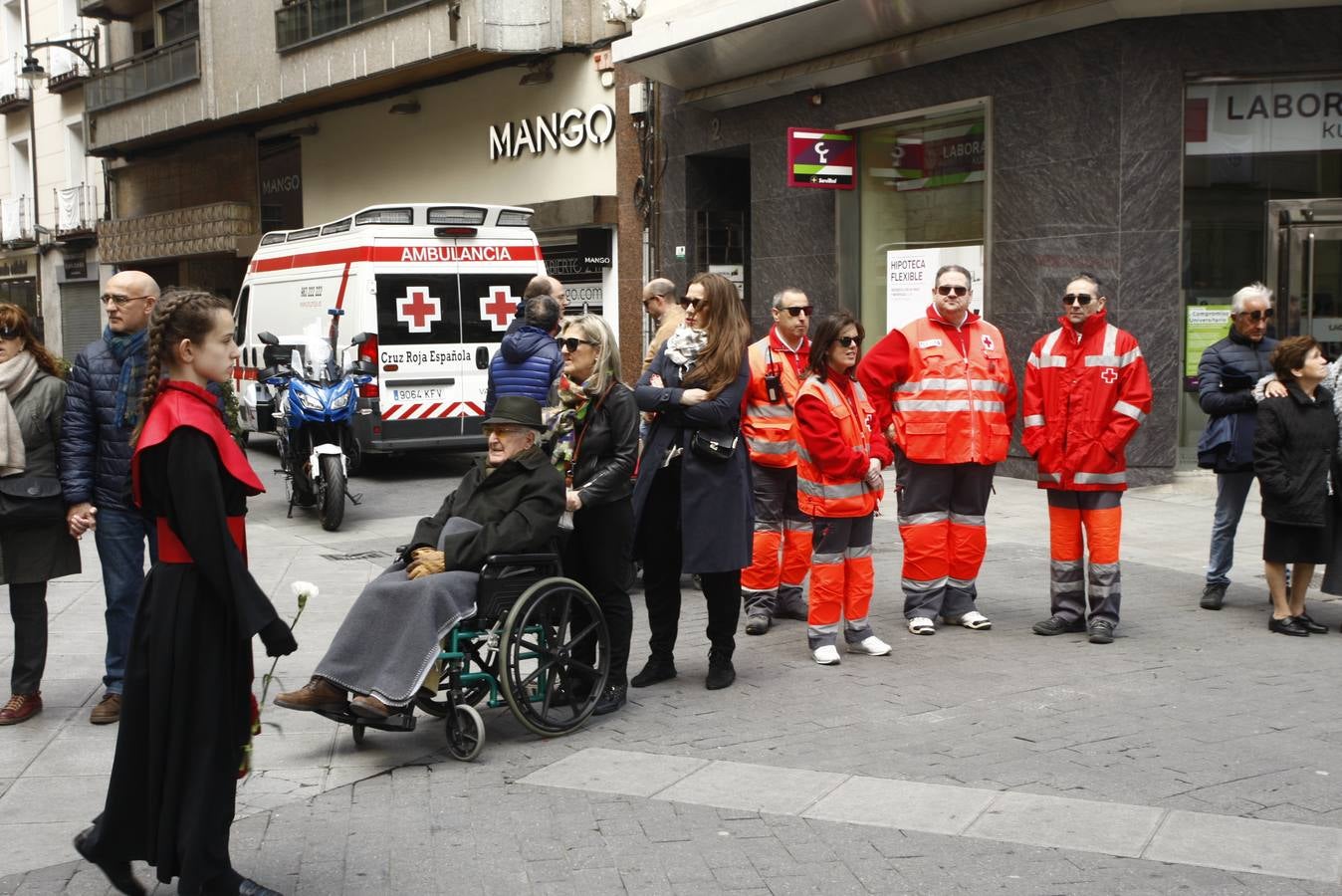 Fotos: Público en la Procesión del Encuentro en Valladolid (3/4)