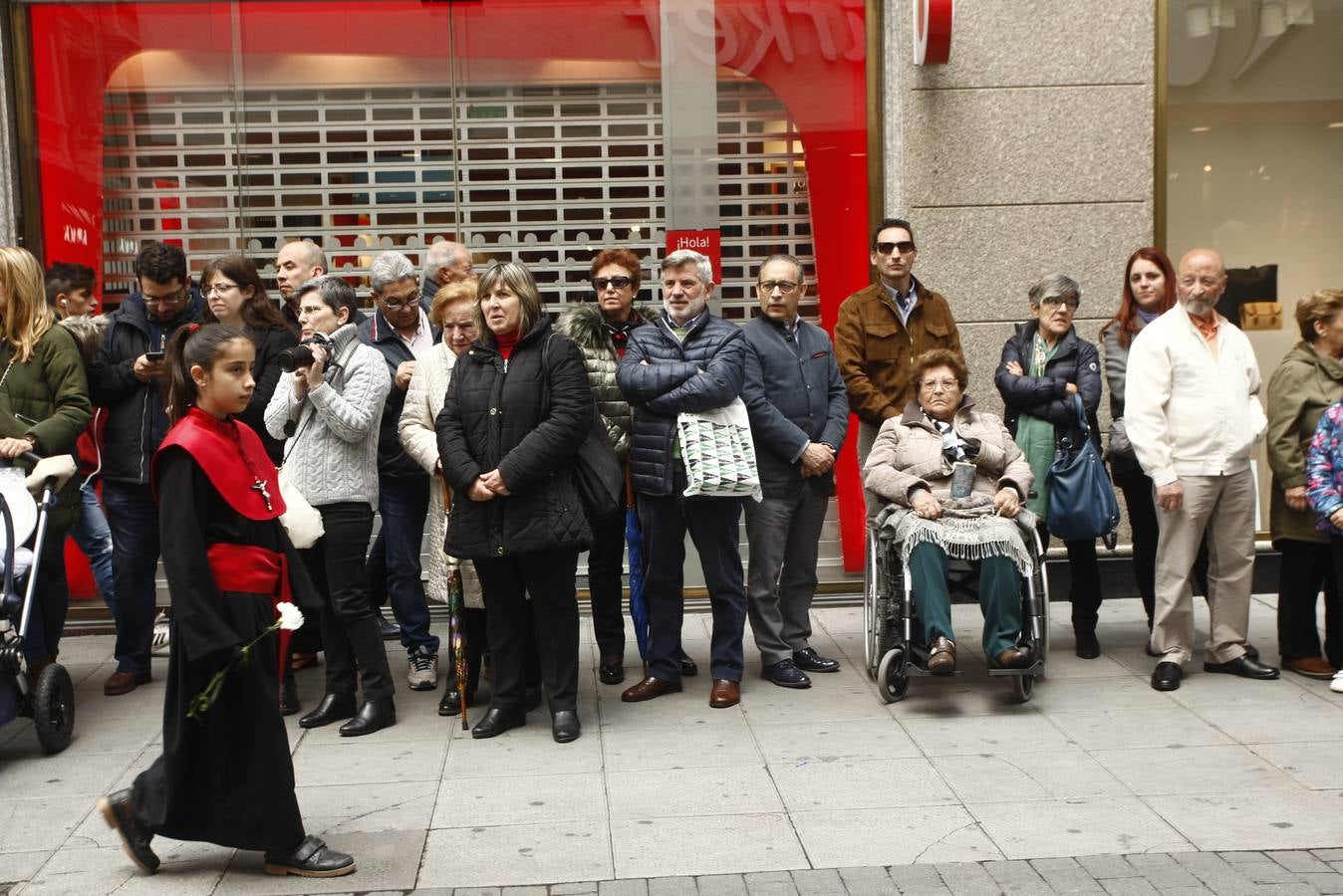 Fotos: Público en la Procesión del Encuentro en Valladolid (3/4)