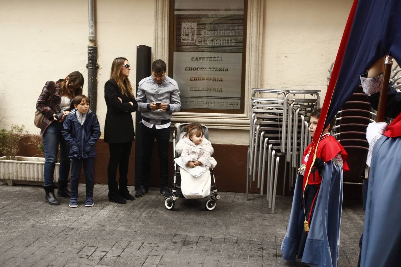 Fotos: Público en la Procesión del Encuentro en Valladolid (3/4)