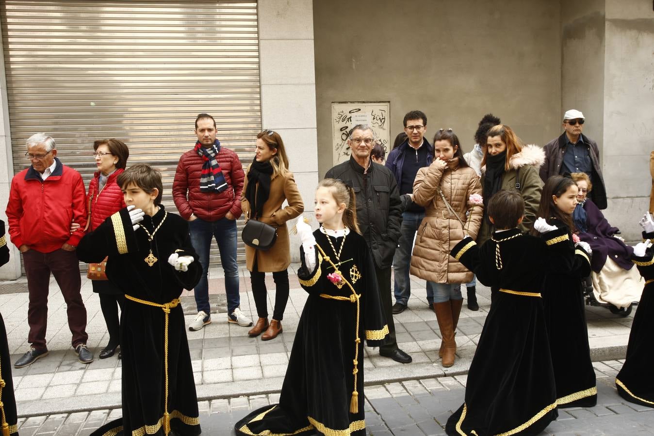 Fotos: Público en la Procesión del Encuentro en Valladolid (3/4)