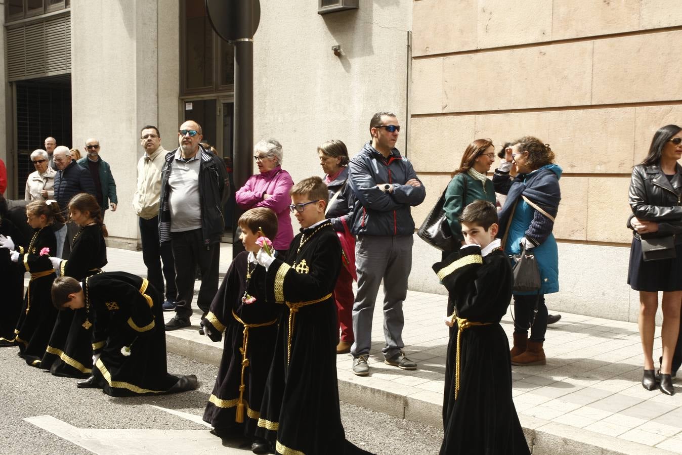 Fotos: Público en la Procesión del Encuentro en Valladolid (3/4)