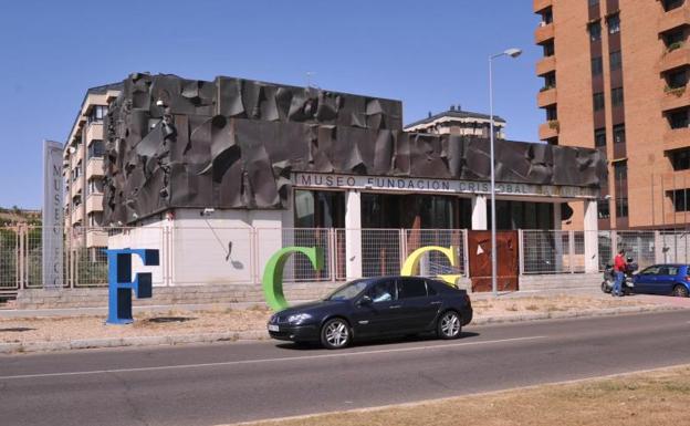 Edificio del antiguo Museo de Cristóbal Gabarrón, en Huerta del Rey. 