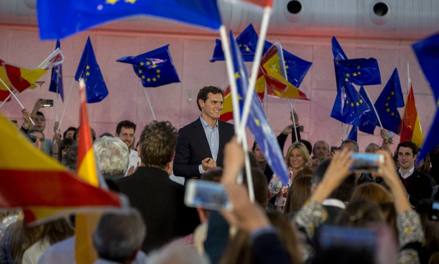 Fotos: Mitin de Albert Rivera en Valladolid
