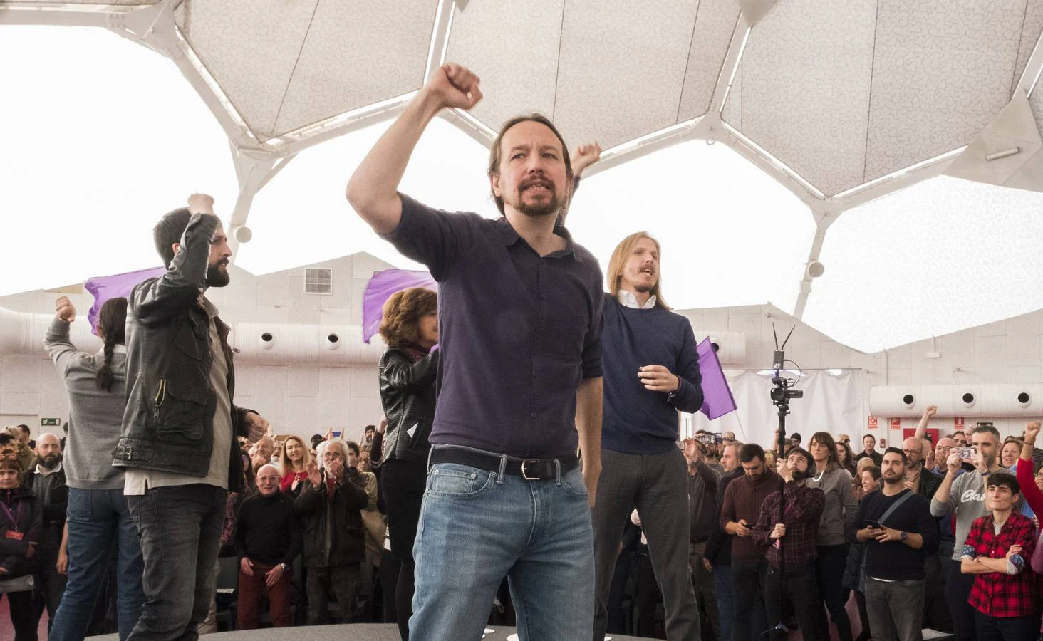 El candidato de Unidas Podemos al Gobierno ha llamado por segundo día consecutivo a frenar en las urnas a la formación ultraderechista