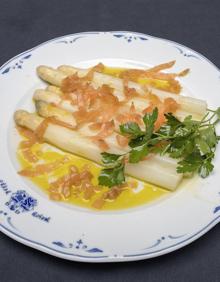 Imagen secundaria 2 - Con jamón, con buñuelos y con salmón. 