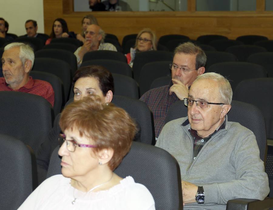 Fotos: Aula de Cultura con Juan del Val