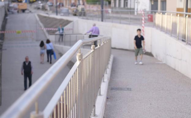 Galería. Nuevo paso en el barrio de Pilarica en Valladolid.