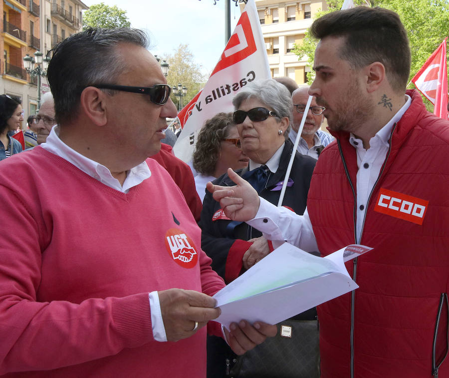 Fotos: Manifestación del Primero de Mayo en Segovia