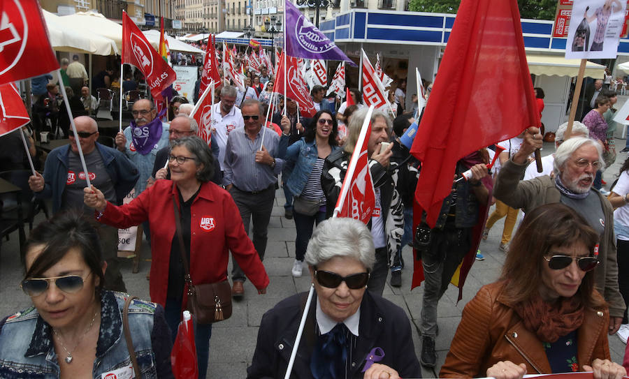 Fotos: Manifestación del Primero de Mayo en Segovia