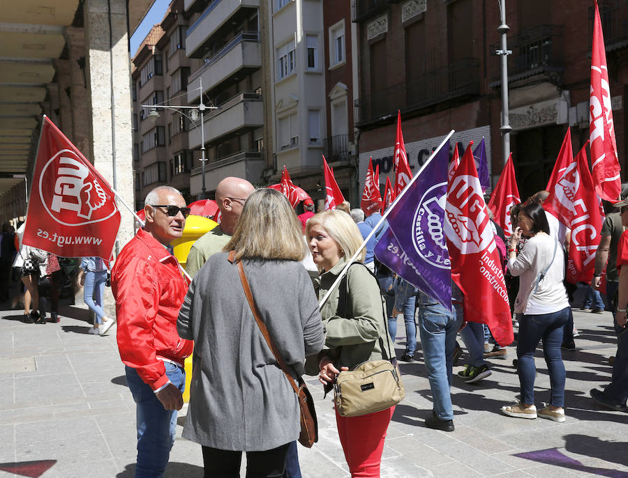 Fotos: Manifestación del 1 de Mayo en Palencia