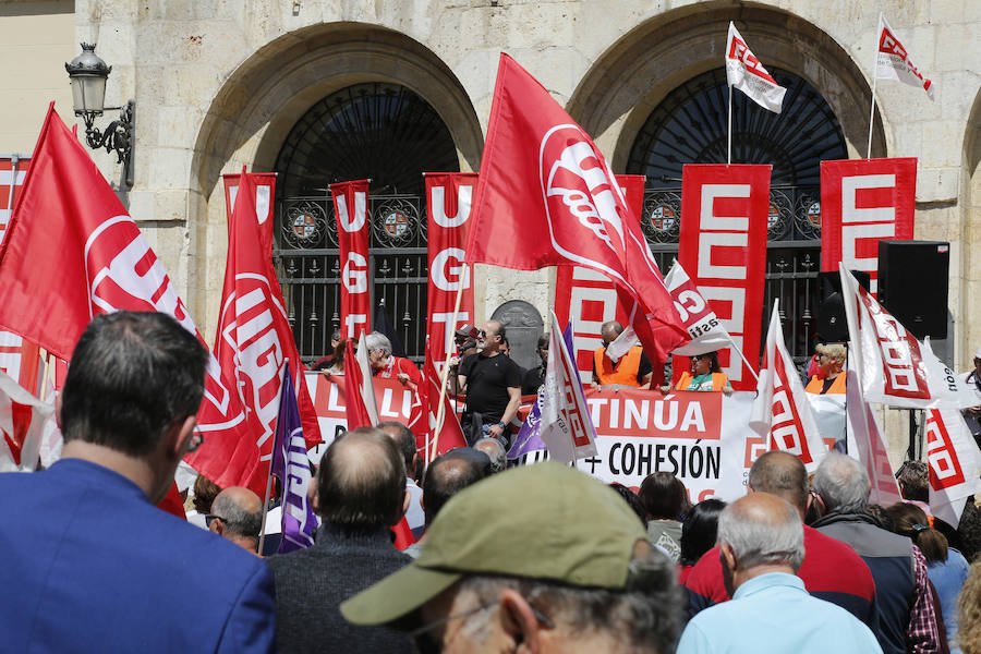 Fotos: Manifestación del 1 de Mayo en Palencia