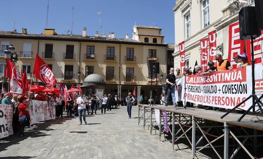 Fotos: Manifestación del 1 de Mayo en Palencia