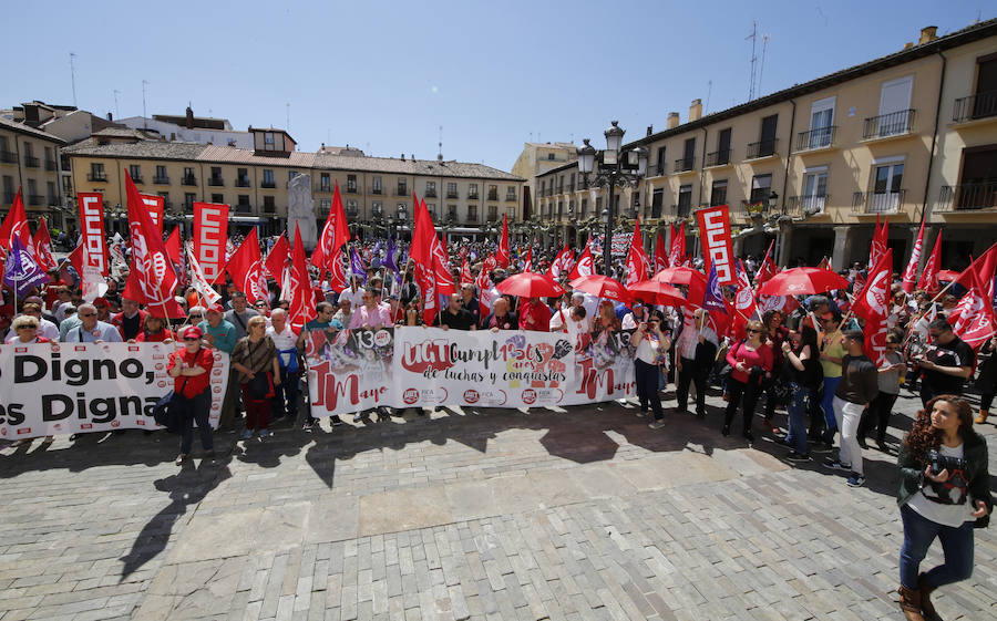 Fotos: Manifestación del 1 de Mayo en Palencia