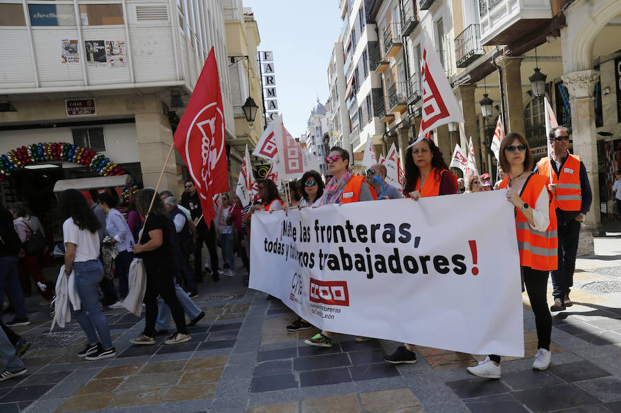 Fotos: Manifestación del 1 de Mayo en Palencia