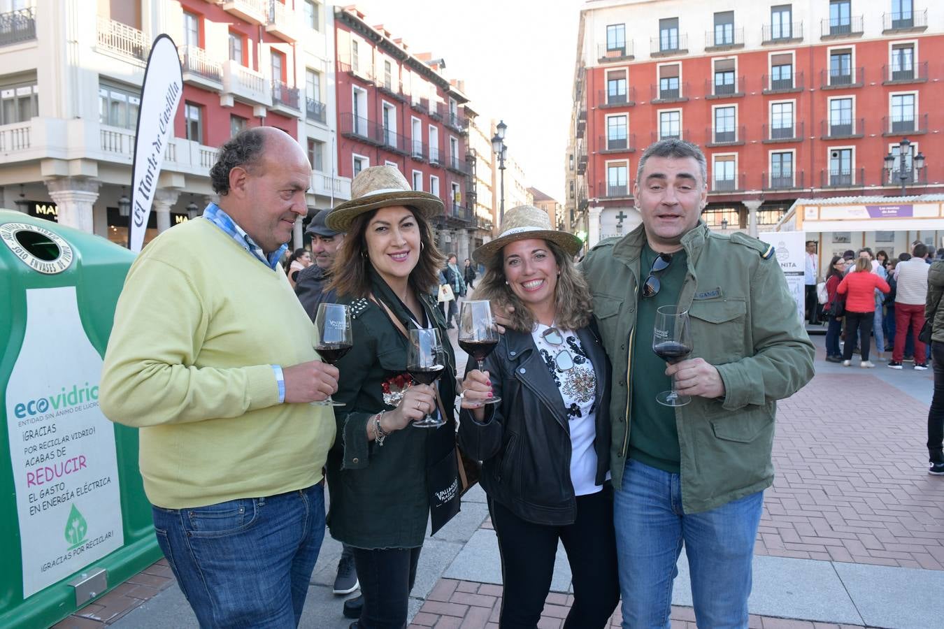 Fotos: &#039;Valladolid, Plaza Mayor del Vino&#039; el viernes por la tarde