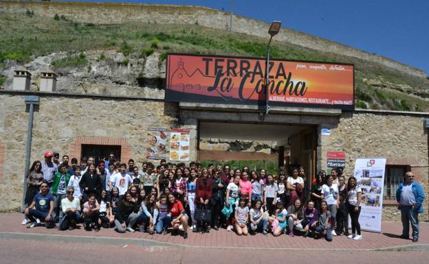 Alumnos participantes en la iniciativa transfronteriza ayer en Ciudad Rodrigo. 