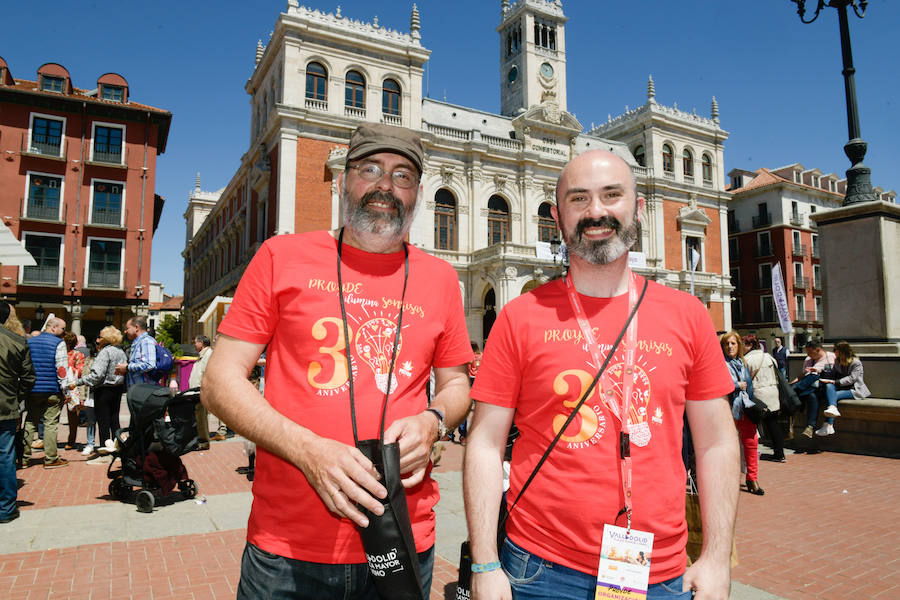 La Plaza Mayor de Valladolid ha acogido esta mañana la segunda jornada de la cita Valladolid, Plaza Mayor del Vino